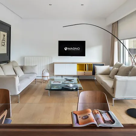 Magno Ramon Carande - Private Parking Included Apartment *